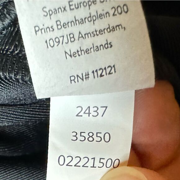 SPANX | Faux Leather Legging NWT - Picture 11 of 12